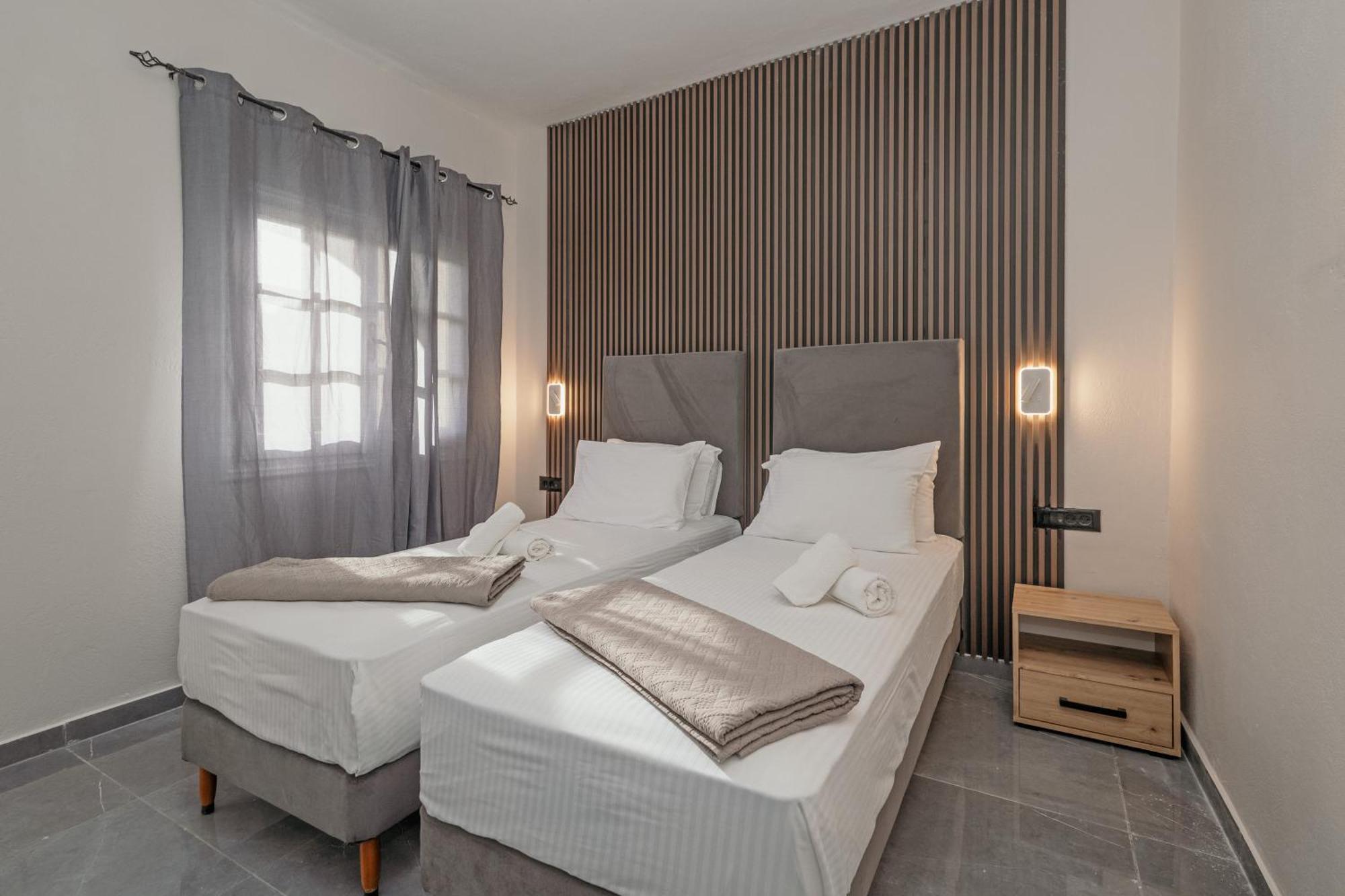 Pelithea Family Aparthotel Ýpsos Eksteriør billede